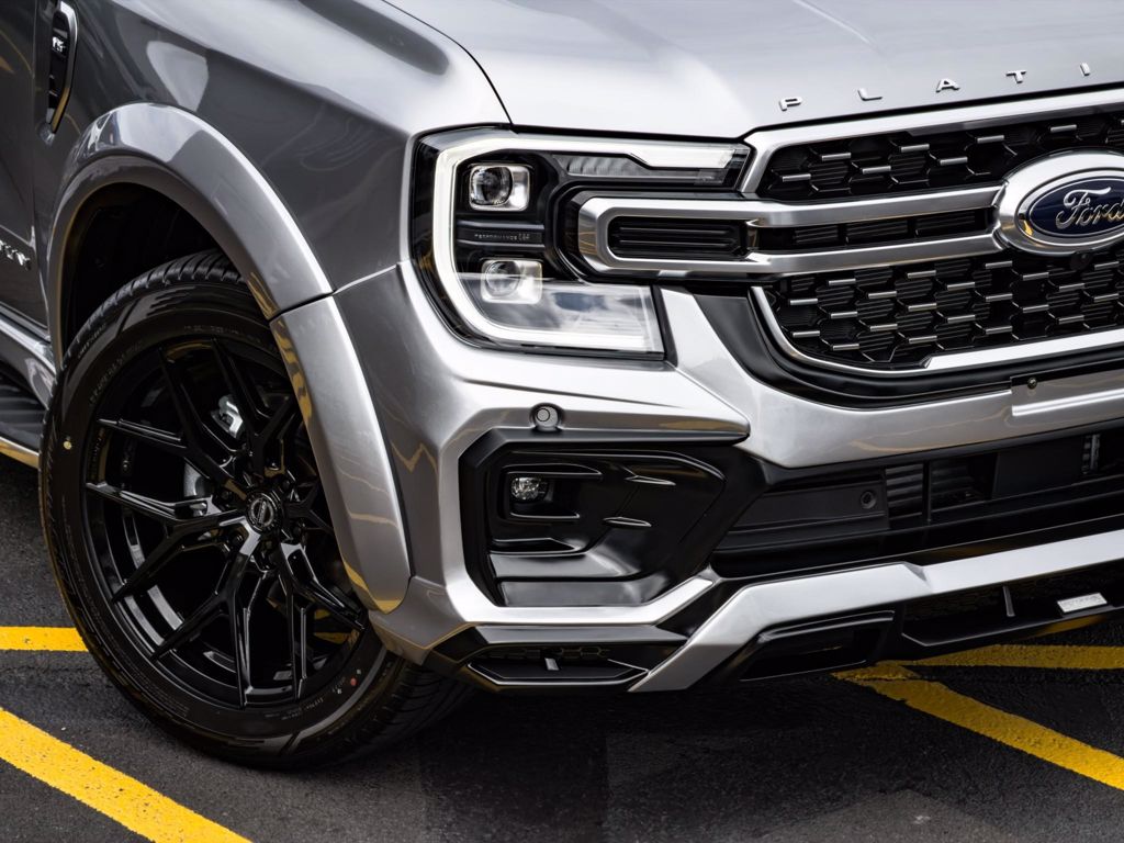 Everest Apex Bodykit